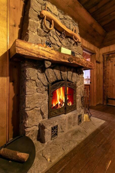 The Lodge At 11 Chimneys Idyllwild Eksteriør billede