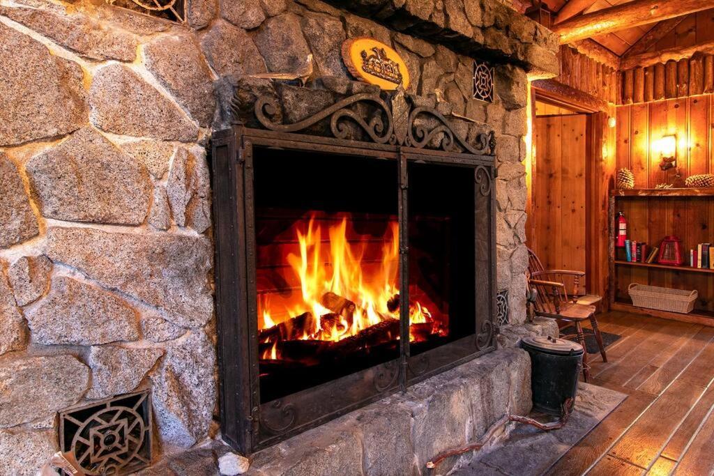 The Lodge At 11 Chimneys Idyllwild Eksteriør billede