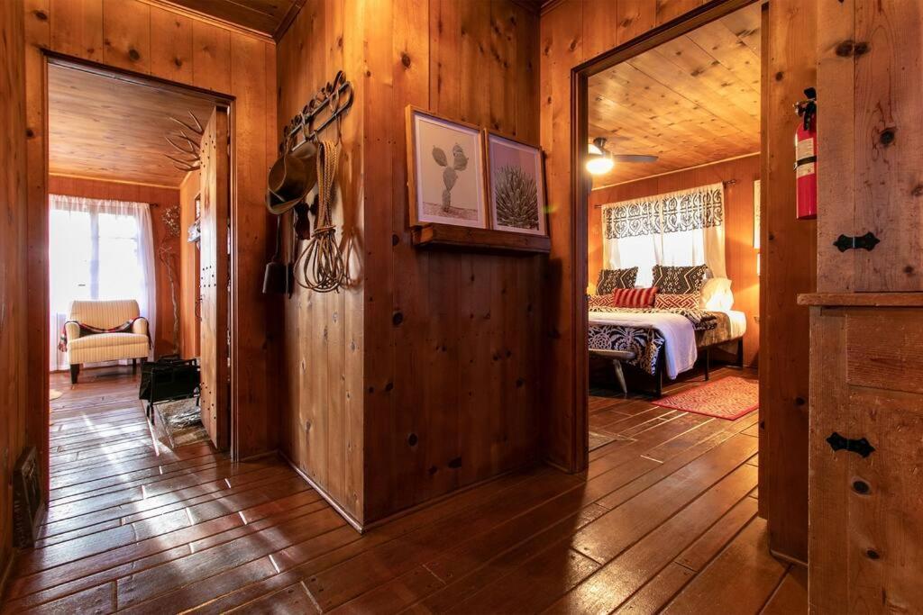 The Lodge At 11 Chimneys Idyllwild Eksteriør billede